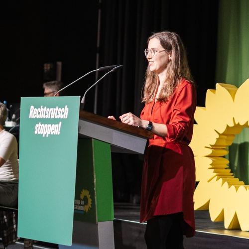 Theresa Eberlein wird auf Grünen-Parteitag in Lindau zur frauenpolitischen Sprecherin gewählt